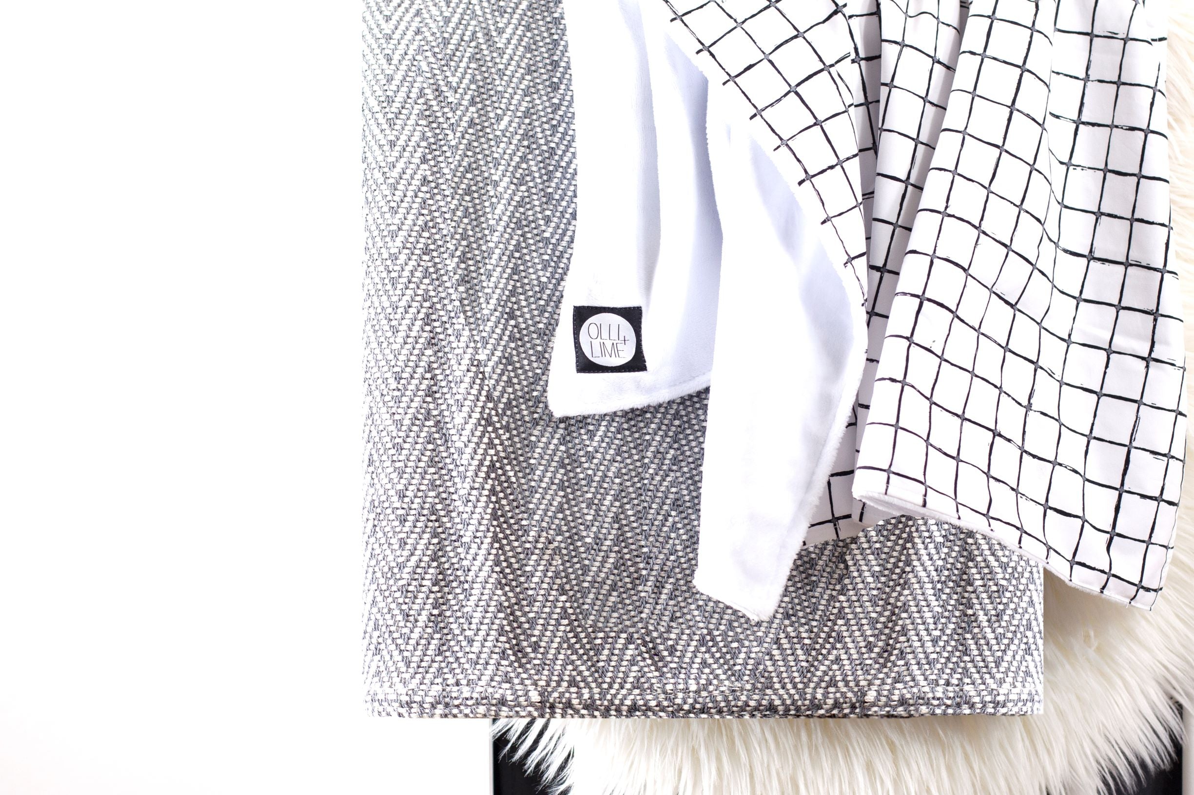 Cross the Grid Baby blanket - Olli+Lime